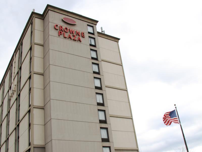 Hotel Crowne Plaza Newark Airport By Ihg Elizabeth Exterior foto