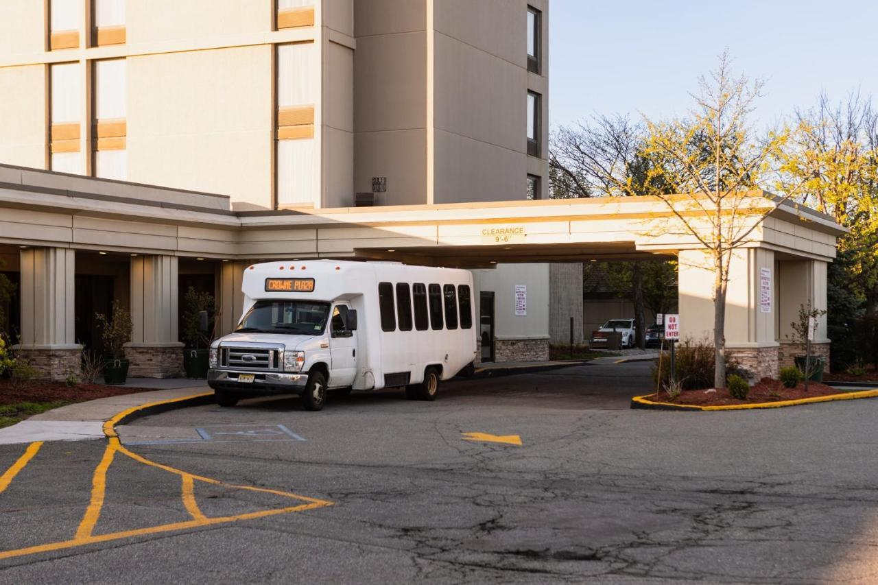 Hotel Crowne Plaza Newark Airport By Ihg Elizabeth Exterior foto